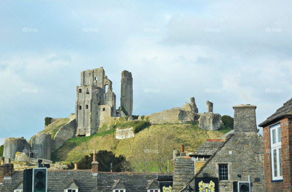 Corfe Castle with roofs, England, UK 🇬🇧