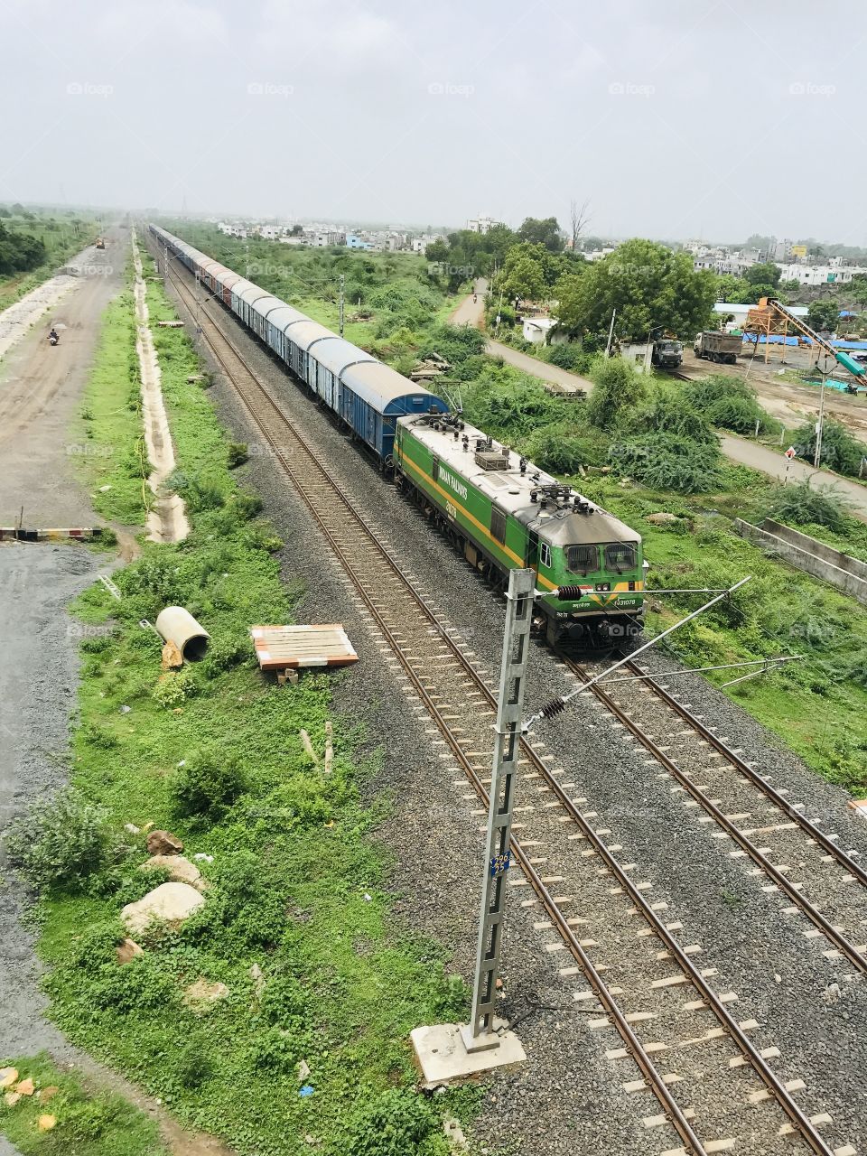 Fabulous_train_top_view