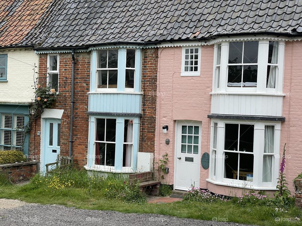 Suffolk cottages 