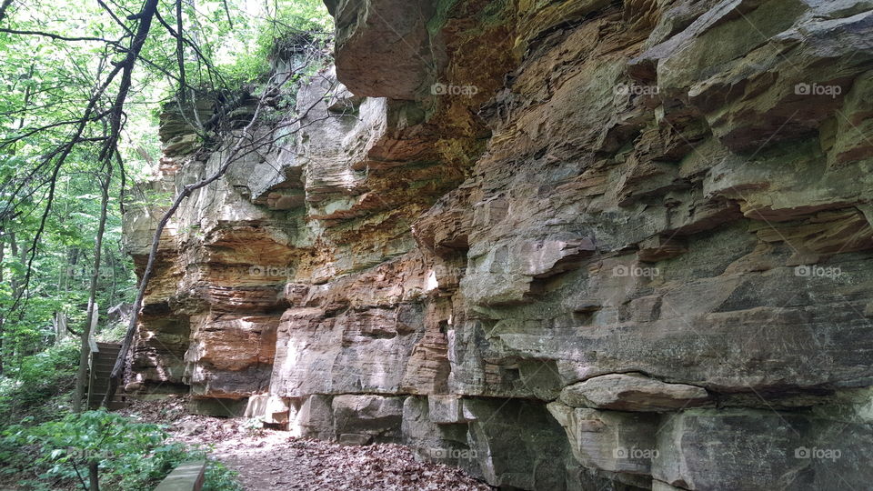 sandstone bluffs at interstate state park