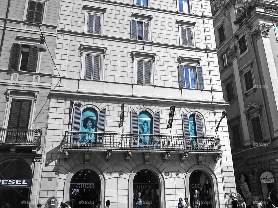 Shopping Street in Rome