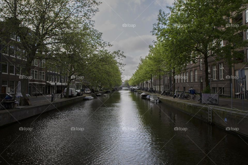 Zieseniskade And Lijnbaansgracht Canal At Amsterdam The Netherlands 26-5-2023