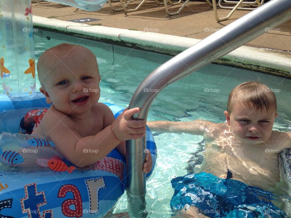 Swimming babies