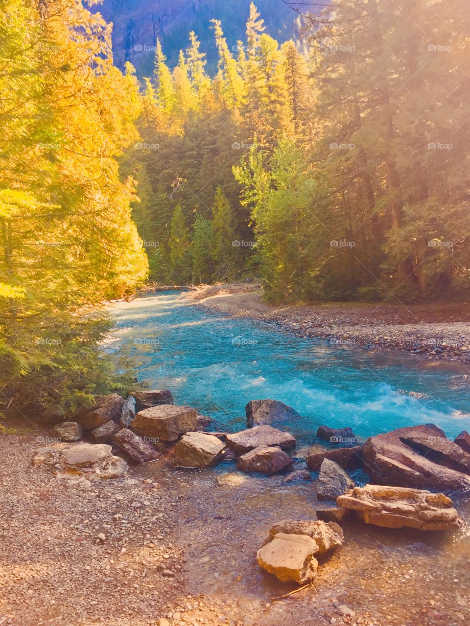 Turquoise flows in autumn