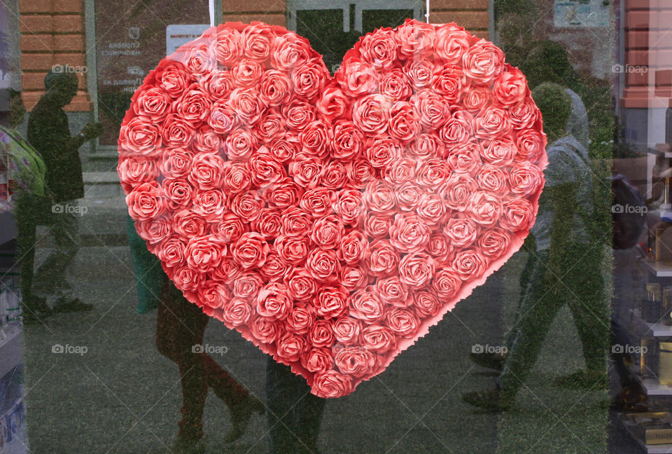 Heart of roses. Street reflections