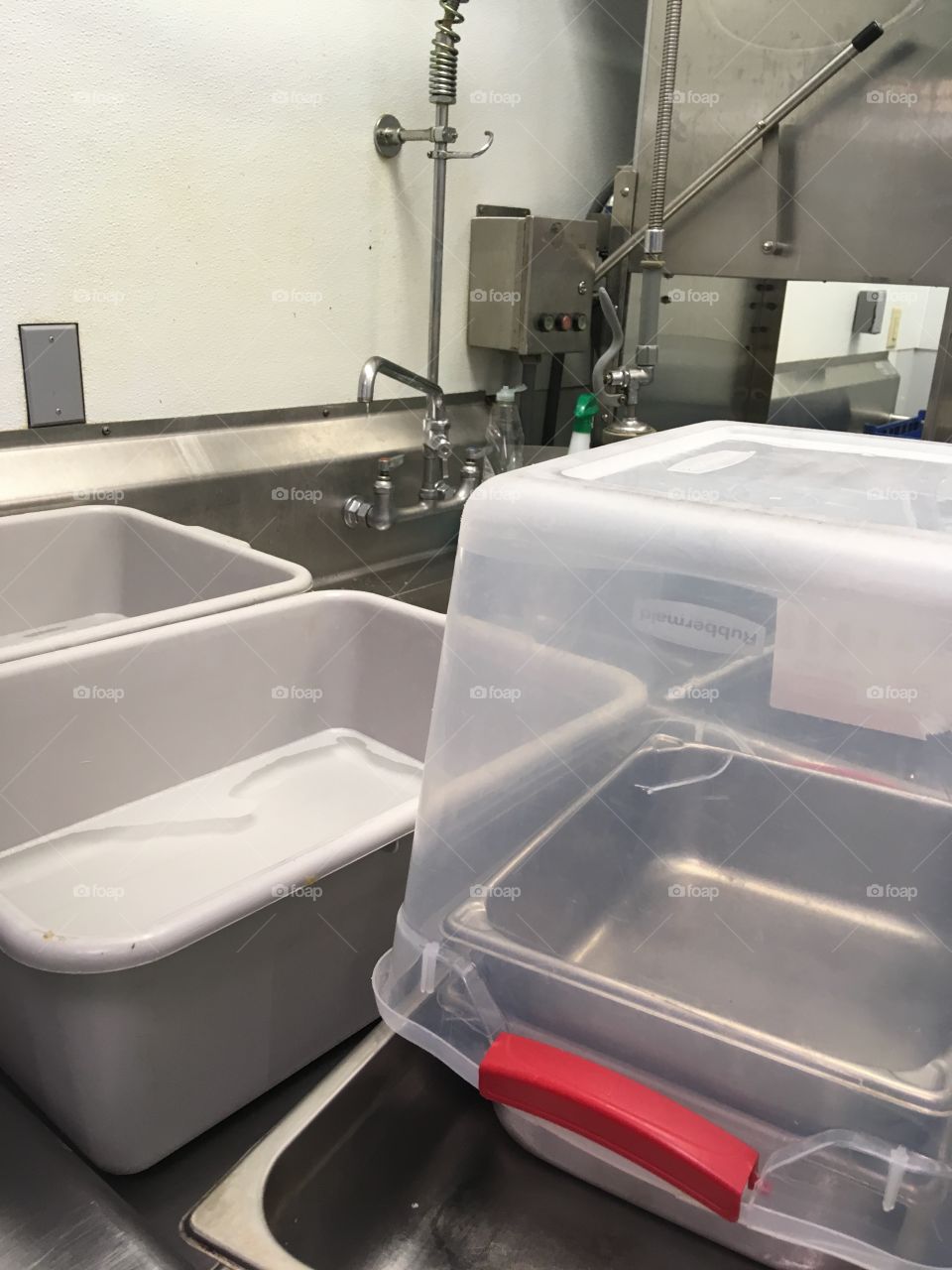 At the senior center again taking pic of their wash room where they clean all their dishes.