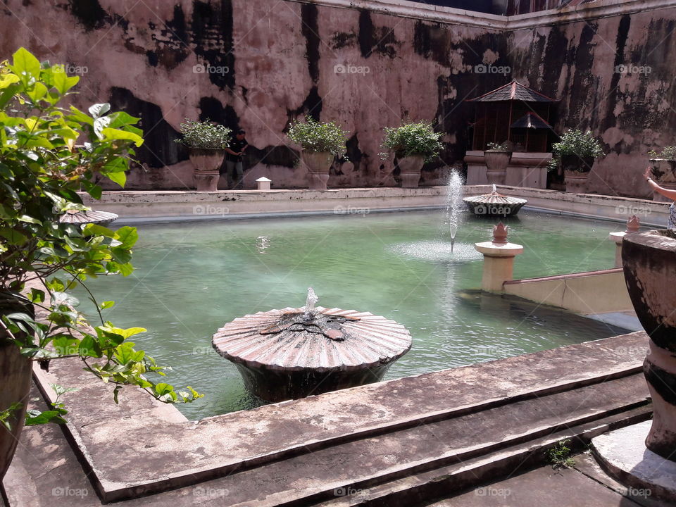 -- Yogyakarta: Tamansari