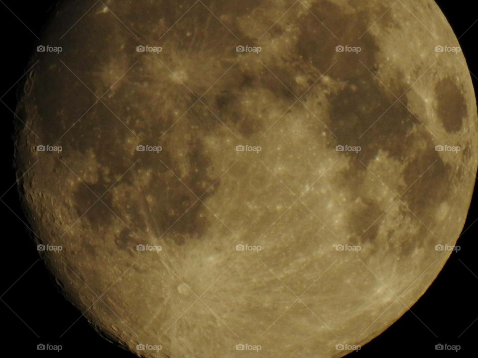 Sturgeon agust moon crater 
