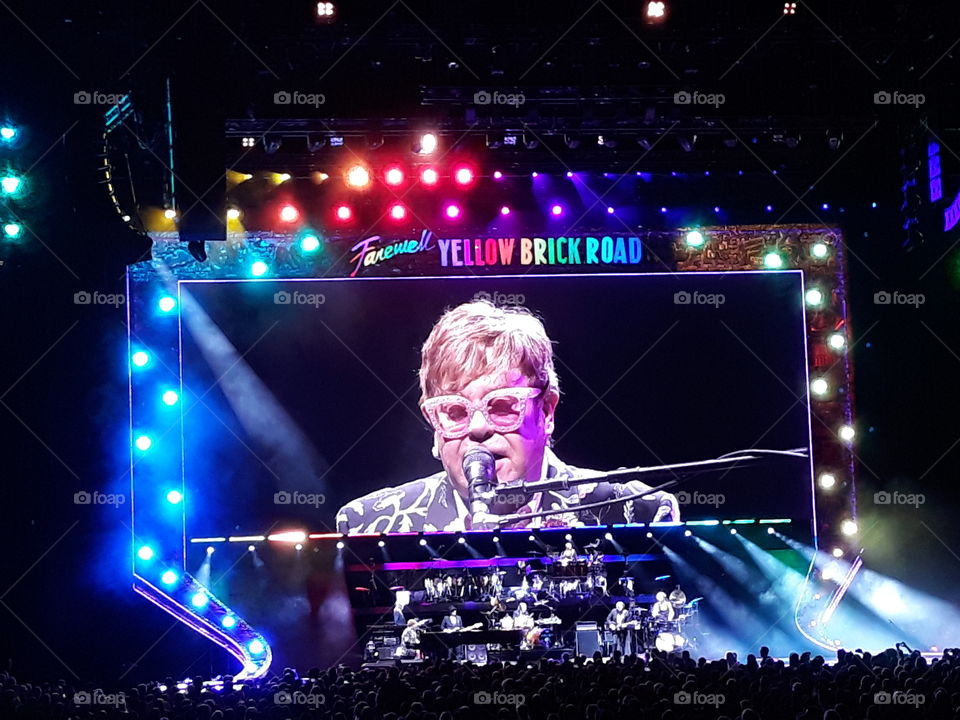 Elton John, live concert in Prague