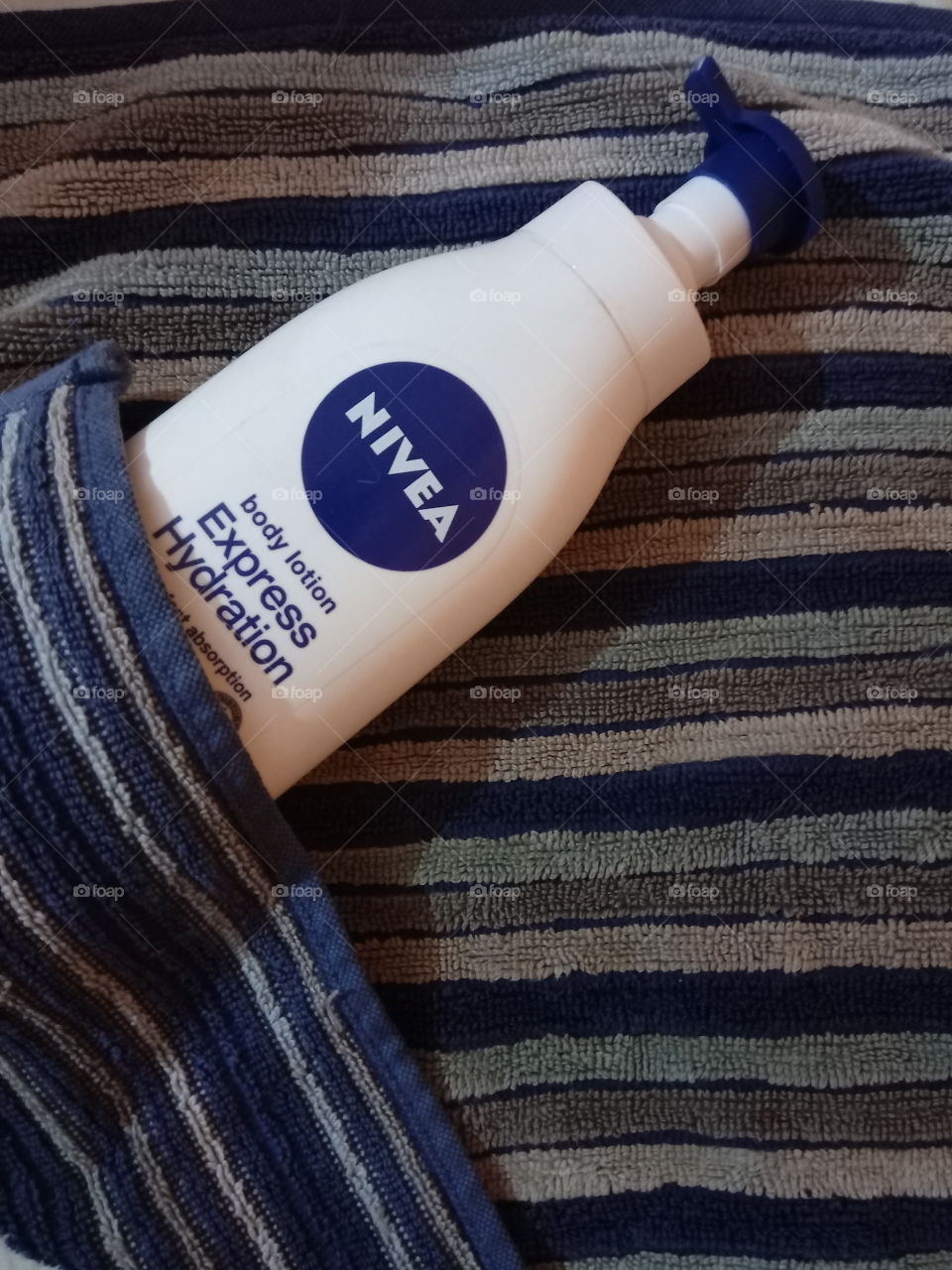 Nivea Body Lotion Express Hydration