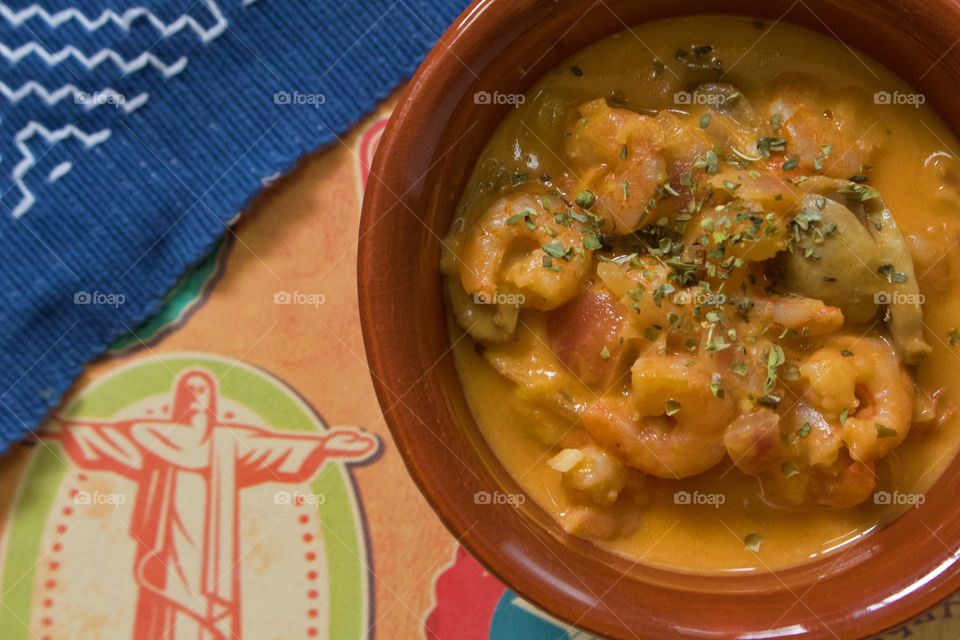 Shrimp stew (Moqueca de camarão)