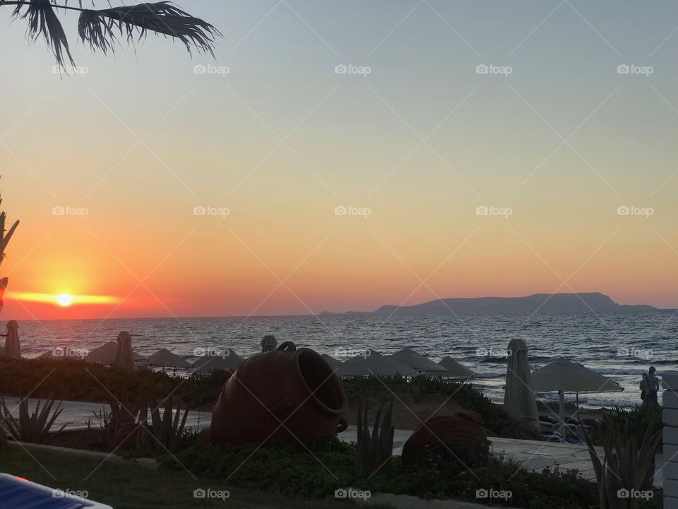 Sonnenuntergang Strand Meer Mittelmeer Ozean Stimmung Felsen Ferien Urlaub Erholung 