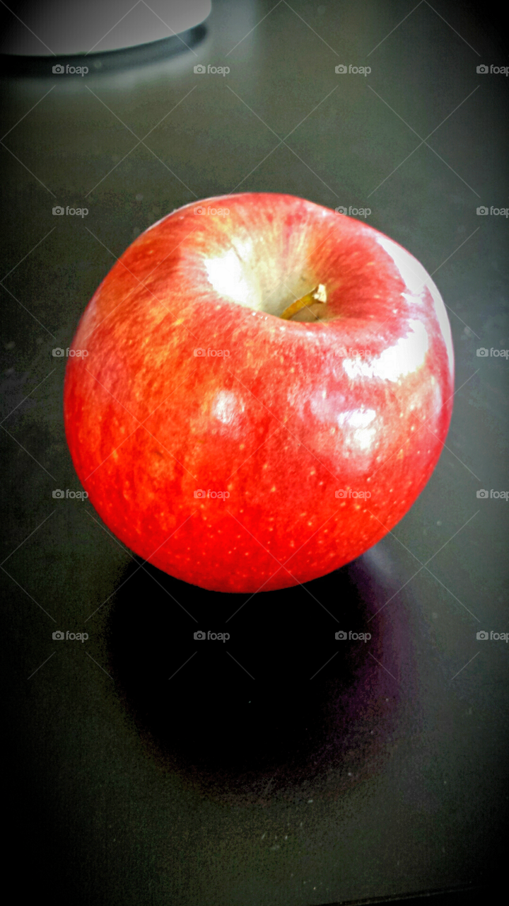 apple red 
