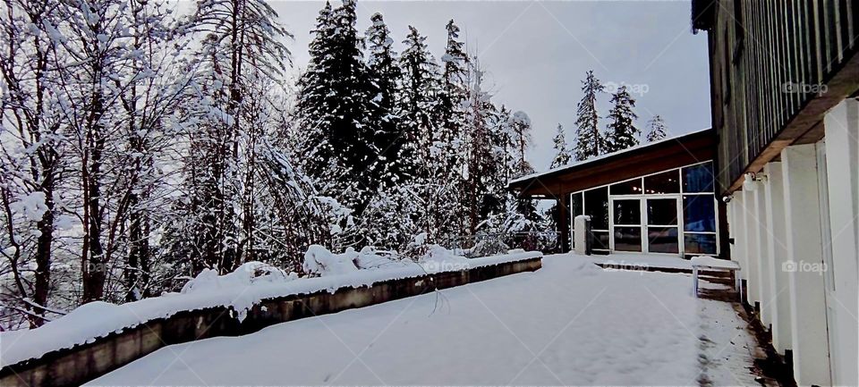 This is the small resort town of “Kochel am See”, “Kochel at the Lake”. It is located just north of the “Alps” in “Bavaria”, Germany and is amongst other things known for its natural hot geyser springs, spas and saunas. 2024. Hypnotic Productions