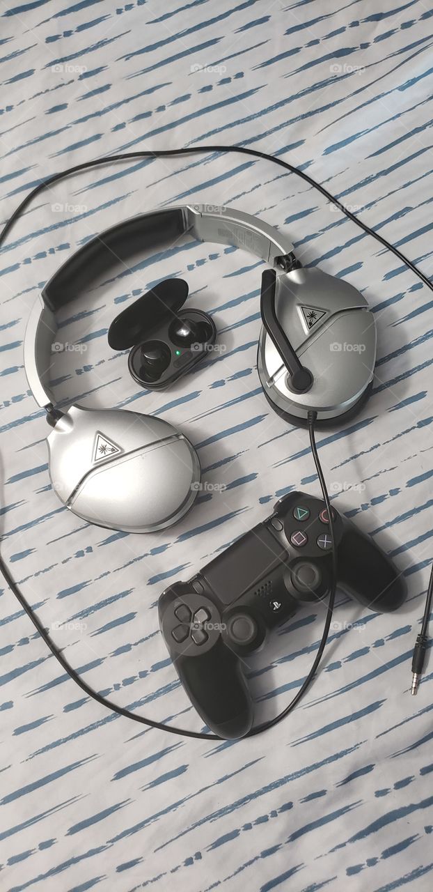 Can't live without my Gaming and my ear buds!!!!!!!