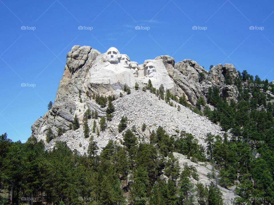 park sculpture monument mount by refocusphoto