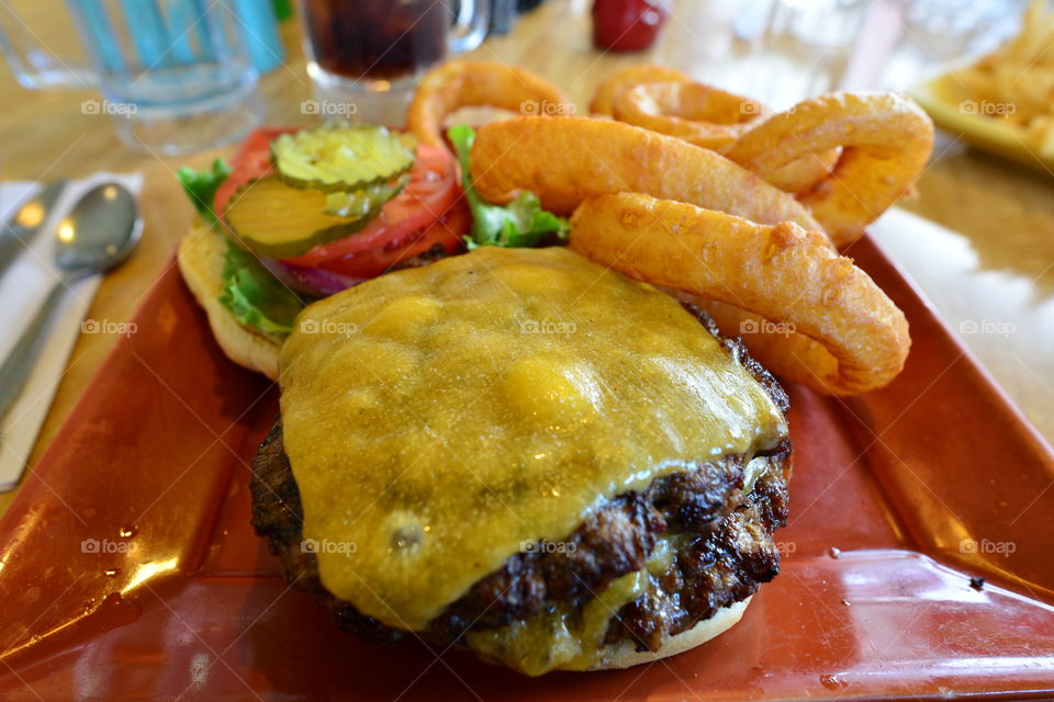 cheeseburger