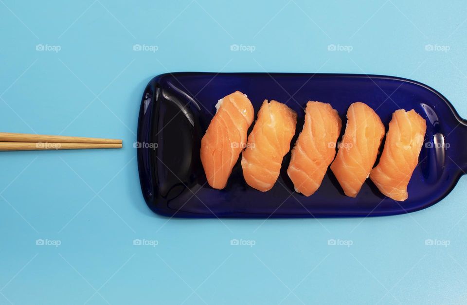 Sushi this summer? Count me in! I always have a room for good sushi!