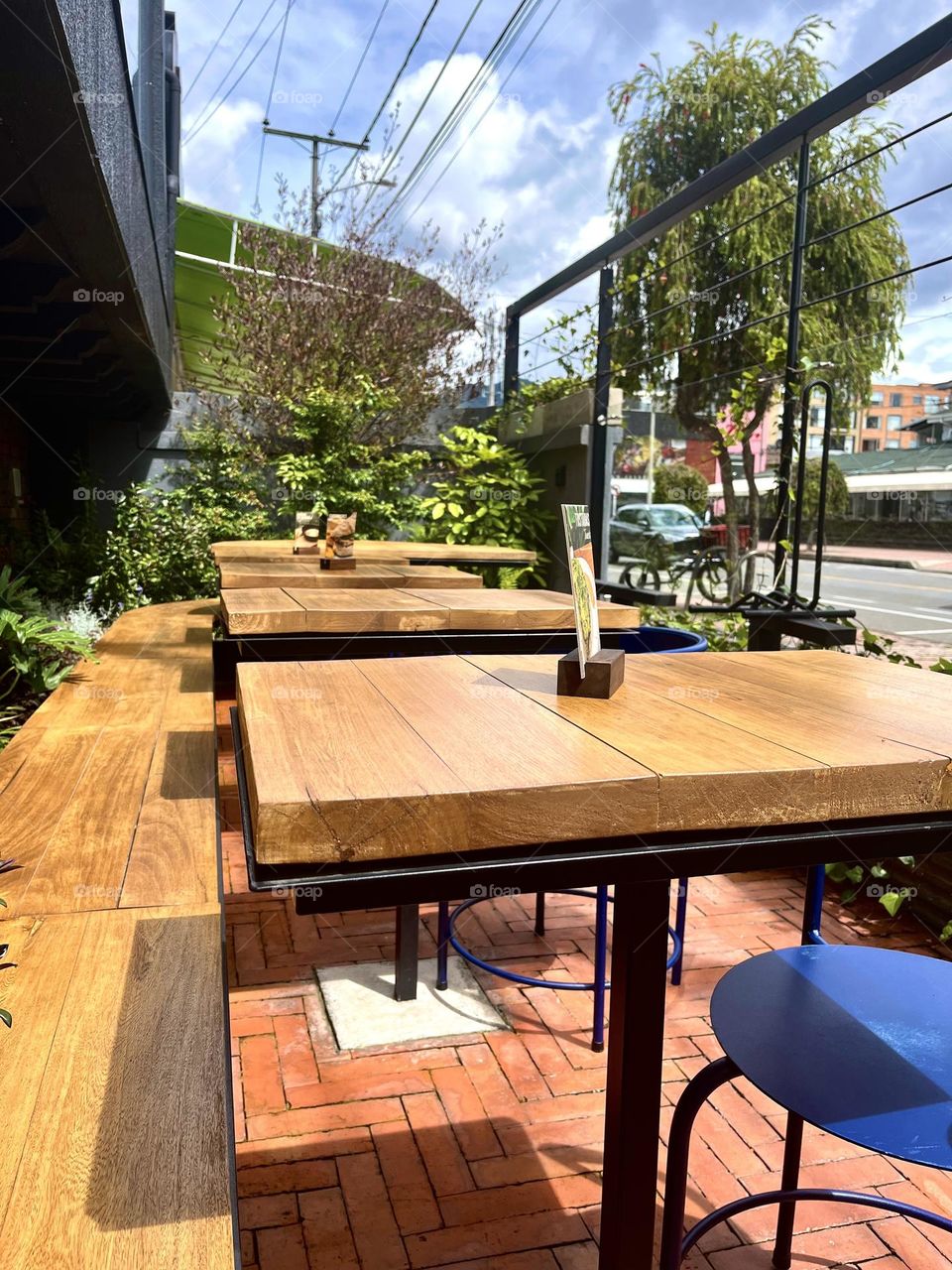 A good day at the cafe and some wood furniture 