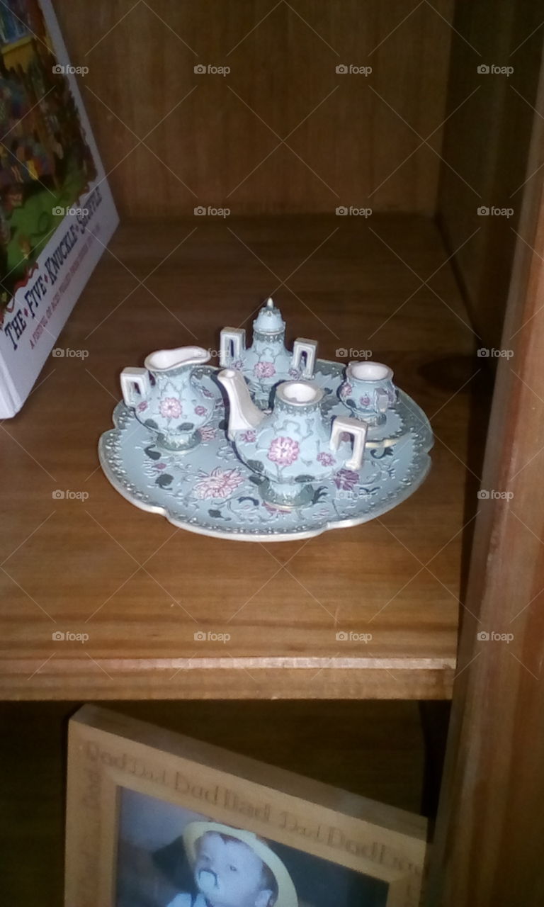Tiny tea set ornamental