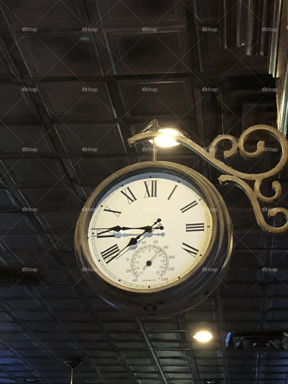 Clock 