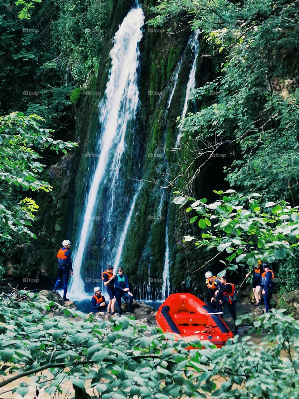 Vadu Crisului waterfall