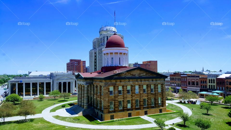 this is a picture of the old state capitol in downtown Springfield Illinois