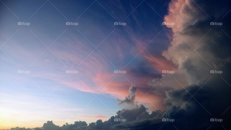 Fantastic landscape 💙🤍 Magical hour✨ Picturesque clouds🤍💙