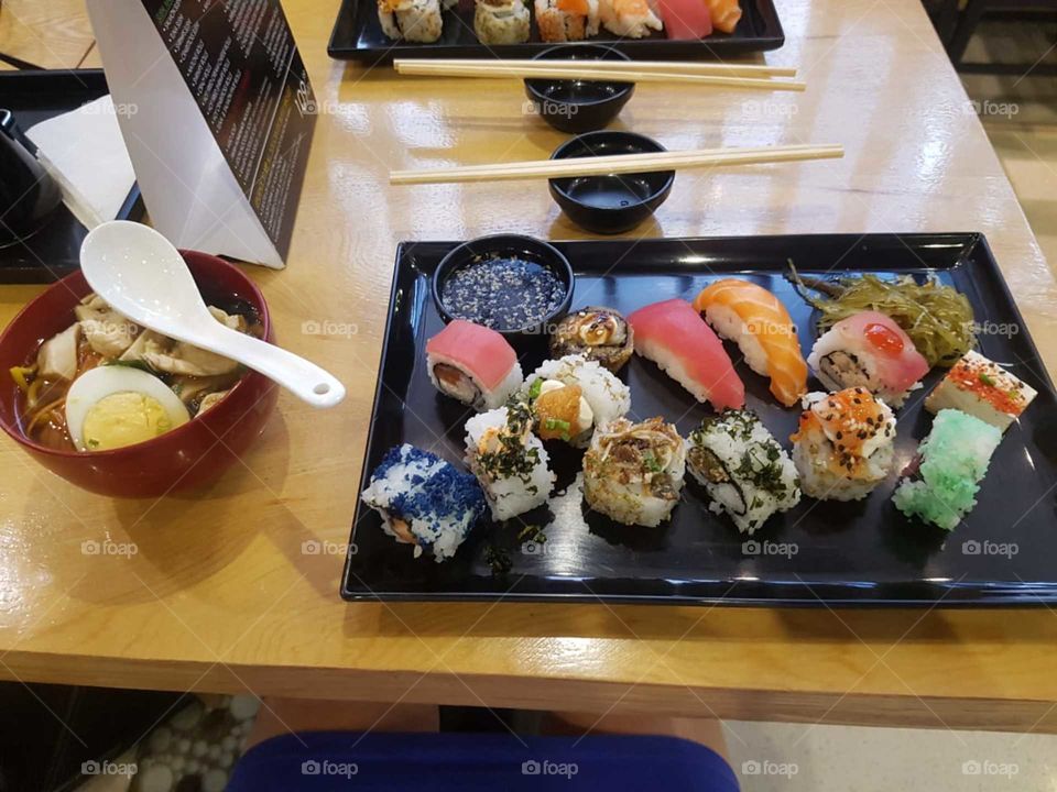 Lovely Sushi