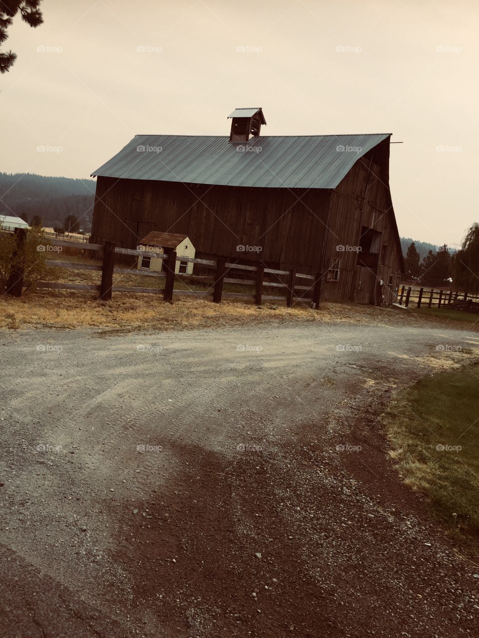 Neat old barn 