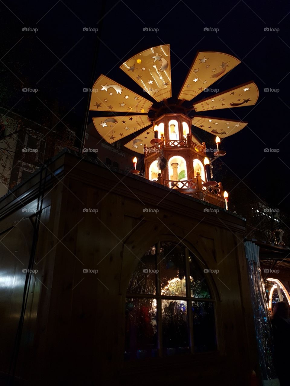 Pyramide in Bonn Weihnachten