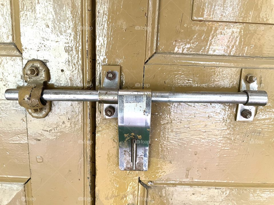 Metal Gate Lock