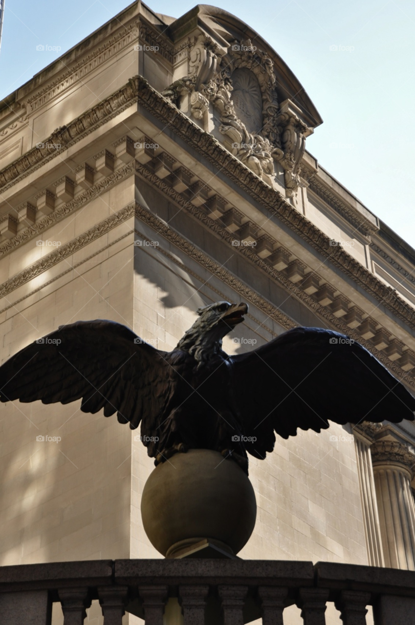 statue building architecture eagle by ibphotography