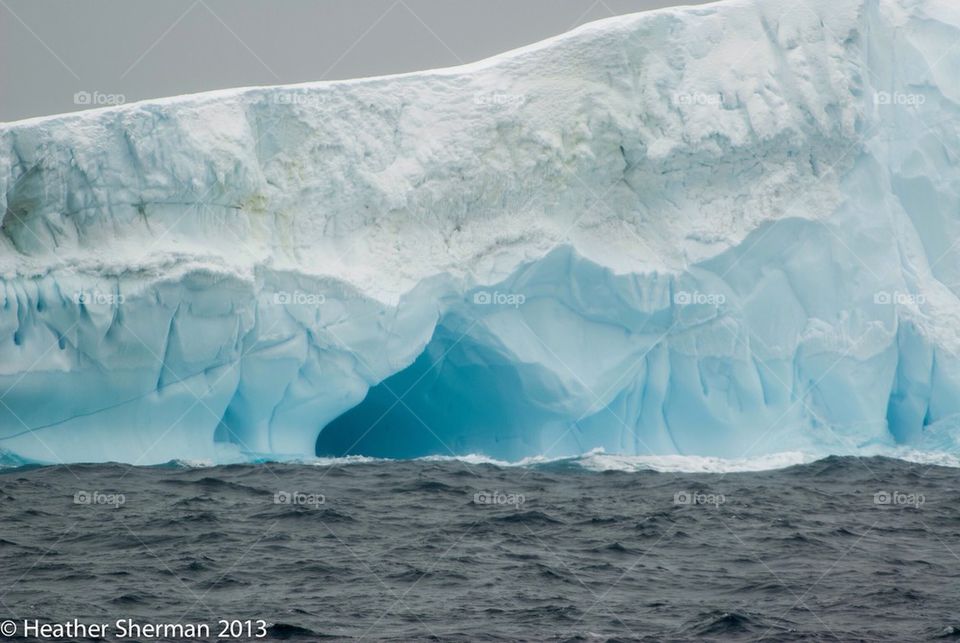 Iceberg close up 