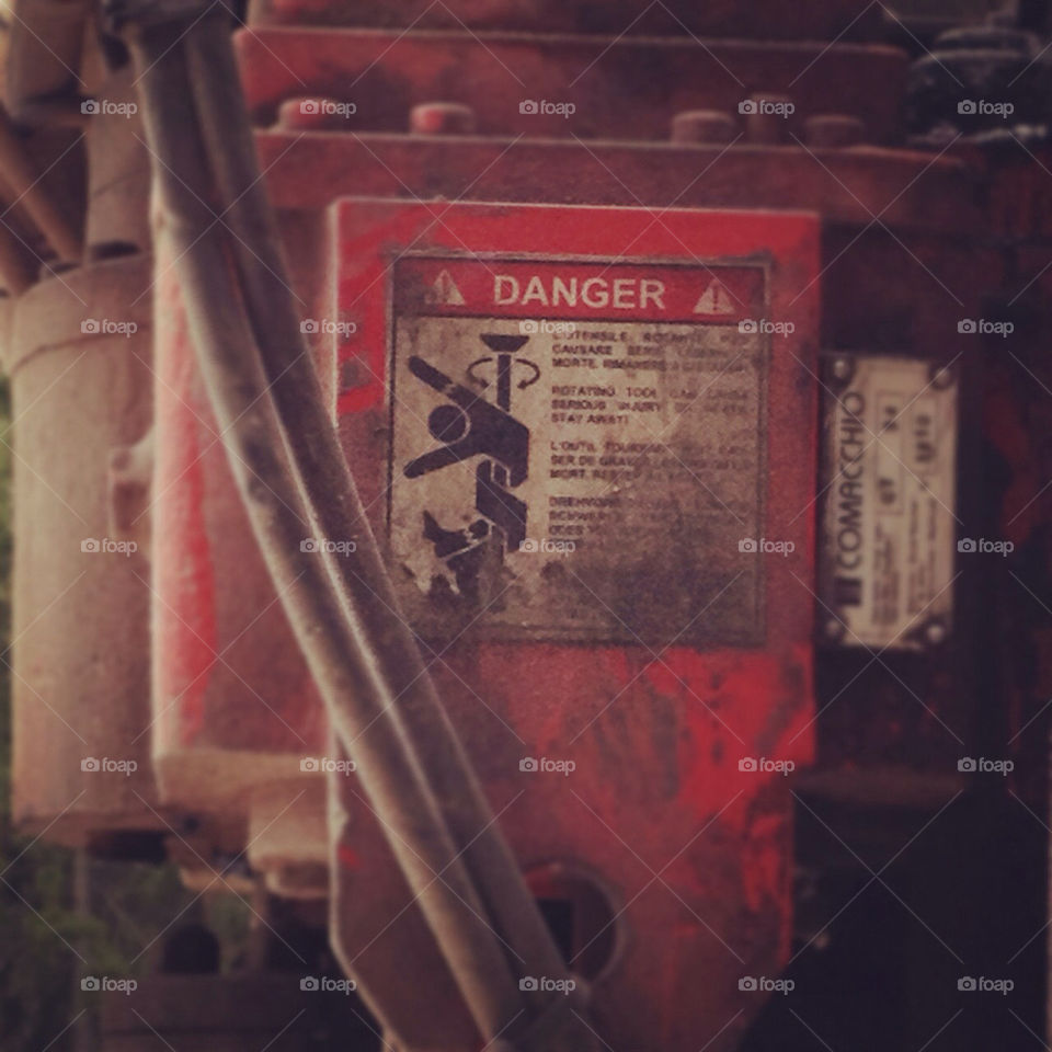 work danger drill varning by tobbepp