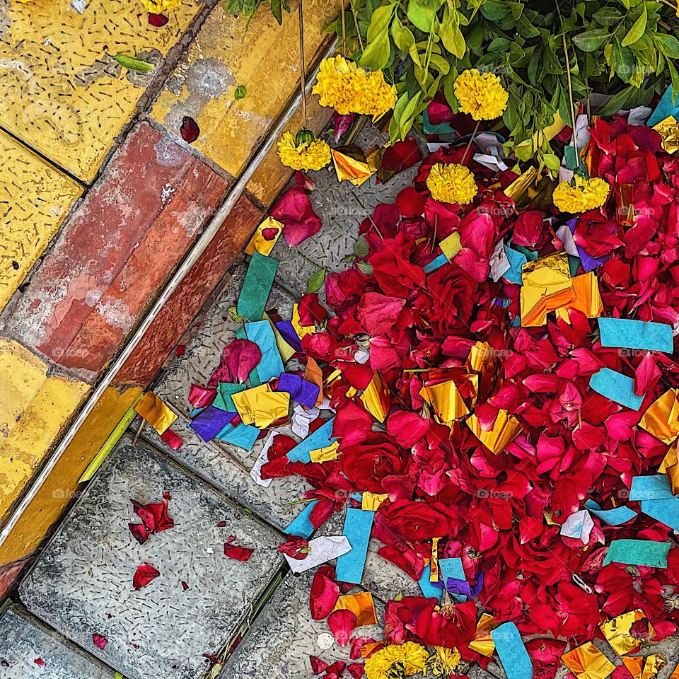 Indian flowers at a wedding, colorful Indian wedding, the colors of India, vibrant India, the culture of India 