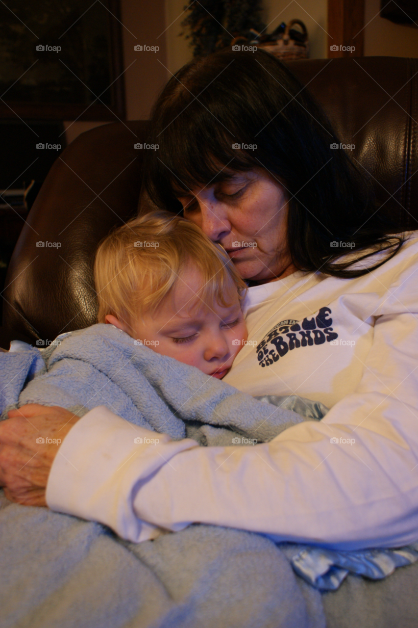 snuggle snuggling snuggles girl by somebeach