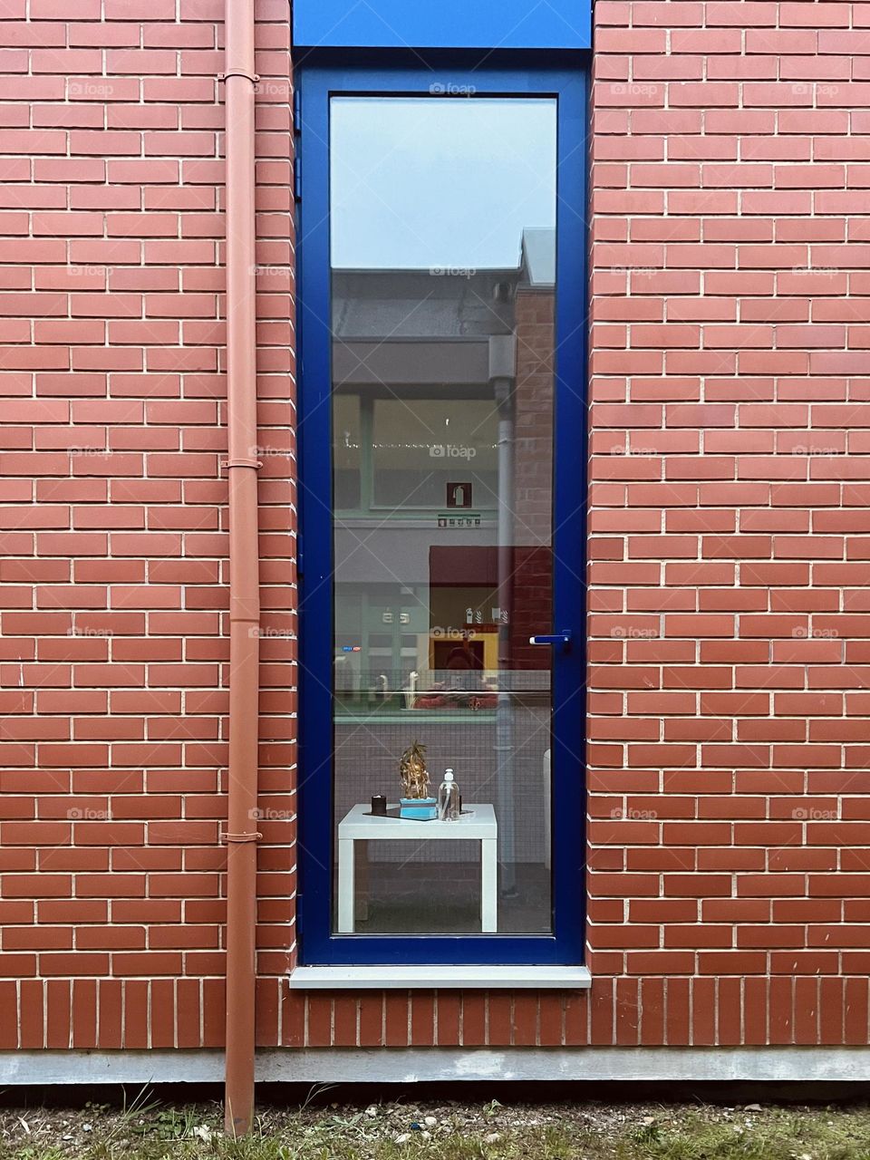 Selfie in the window 