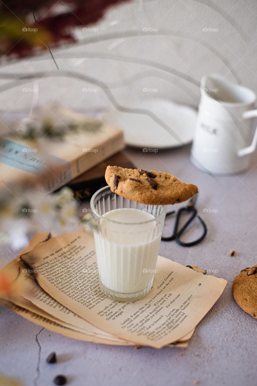 Milk and cookie