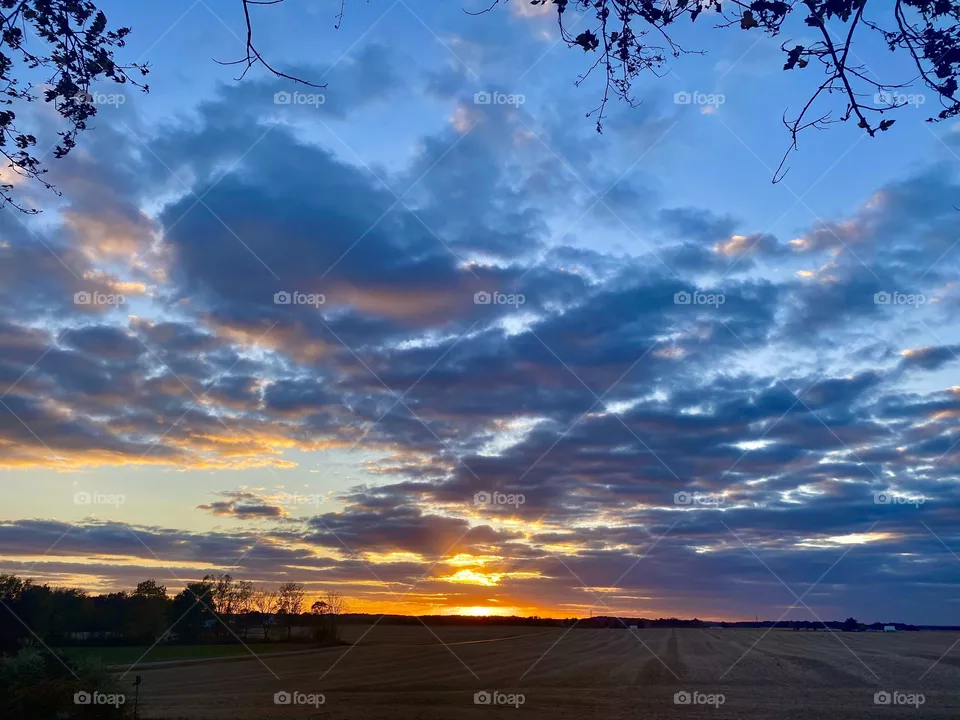 Country sunset 