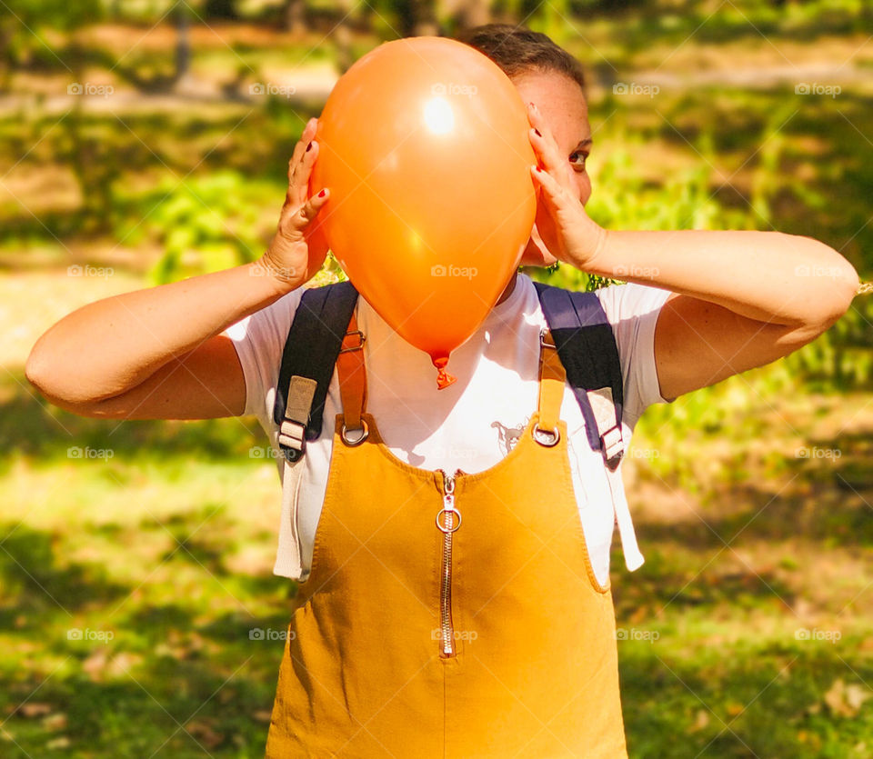 Play my orange balloon