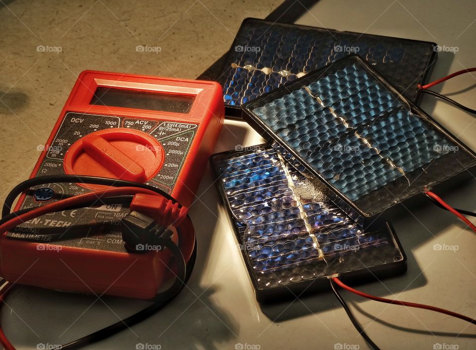 Science Project. Miniature Solar Panels In A School Science Project
