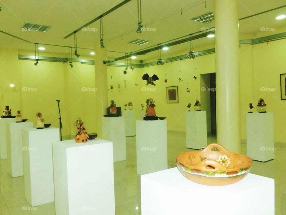 PRECIOUS INTERIOR! !