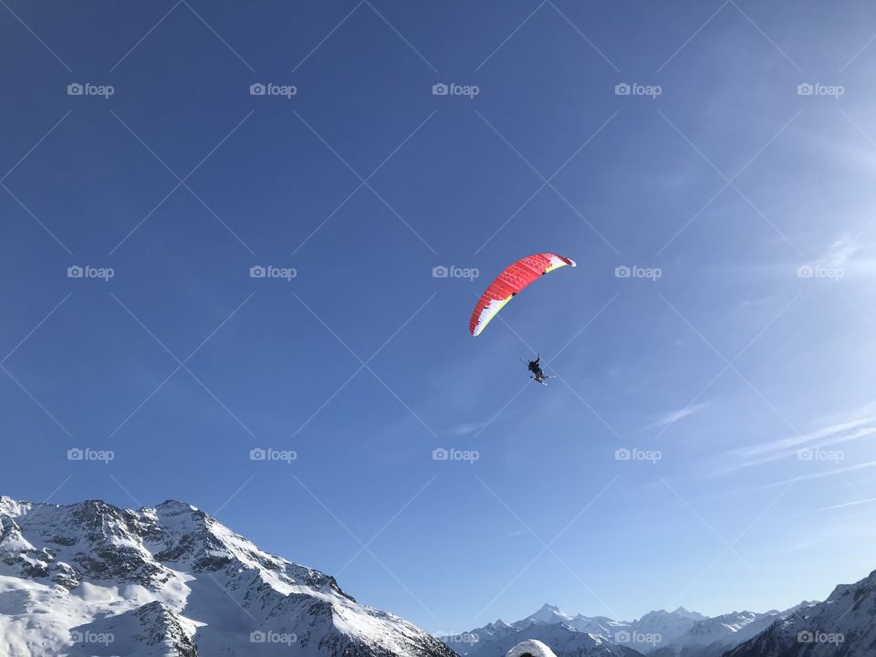 Paraglider