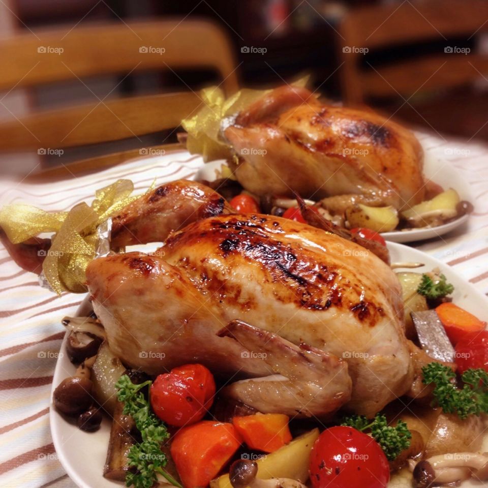 Roast chicken with vegetables 