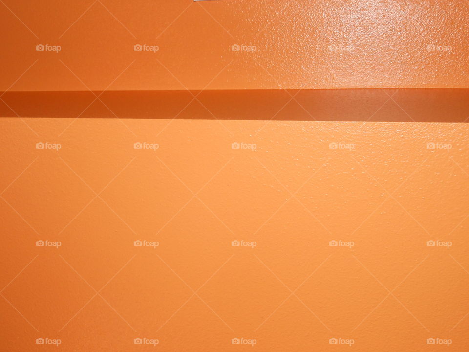 Orange painted edge