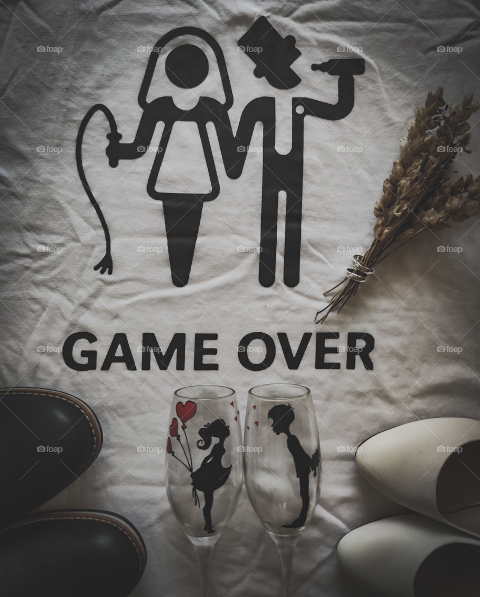 "Game over" flatlay theme