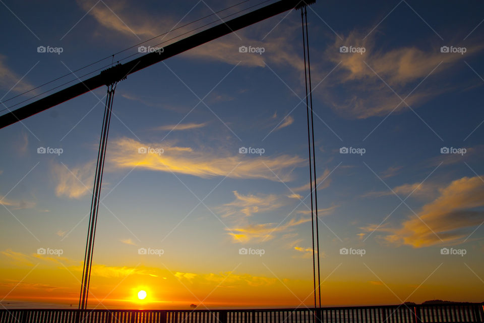 SUNSET AT THE GOLDEN GATE BRIDGE SAN FRANCISO CALIFORNIA USA