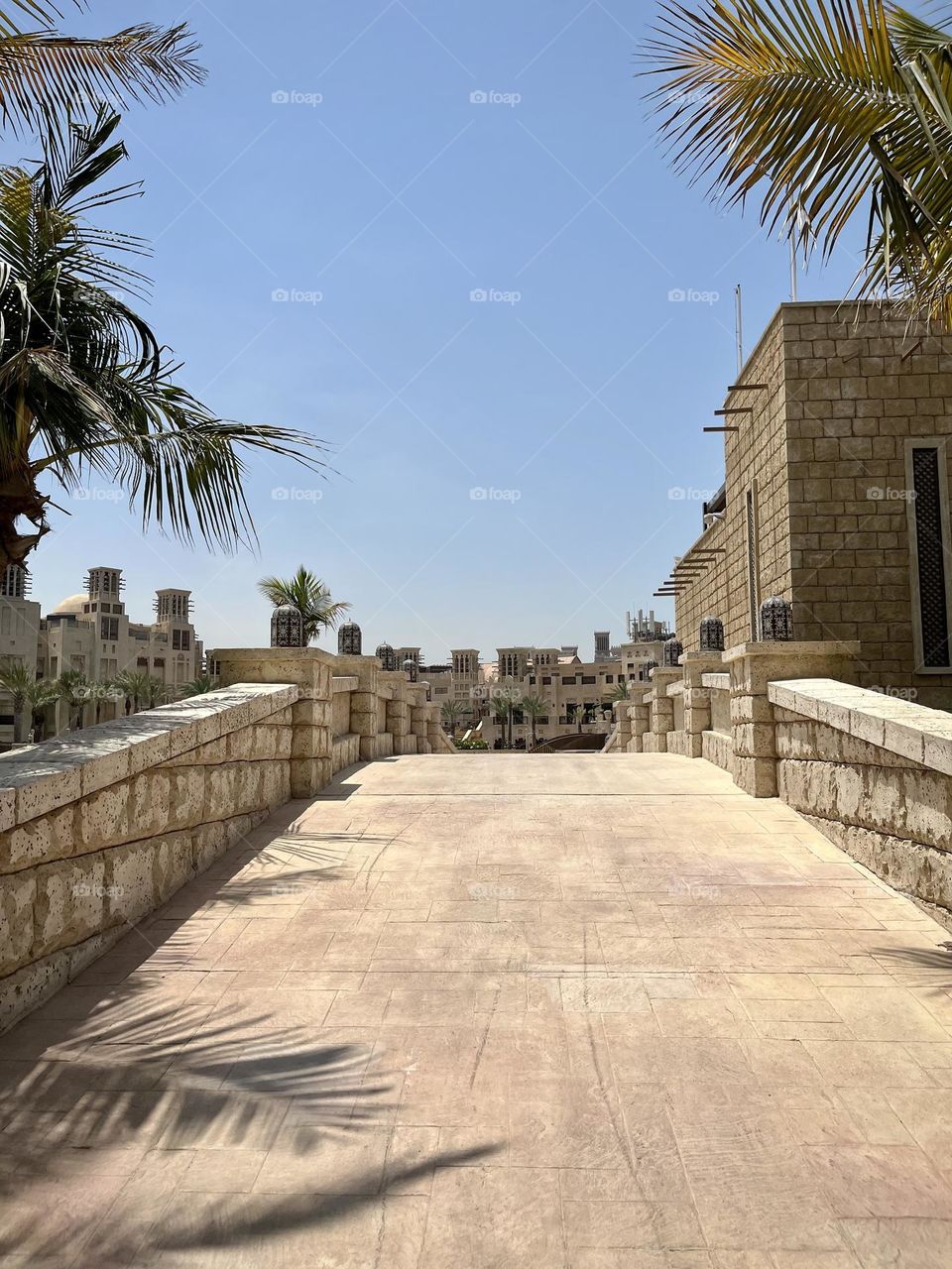 Medinat jumeirah architecture 