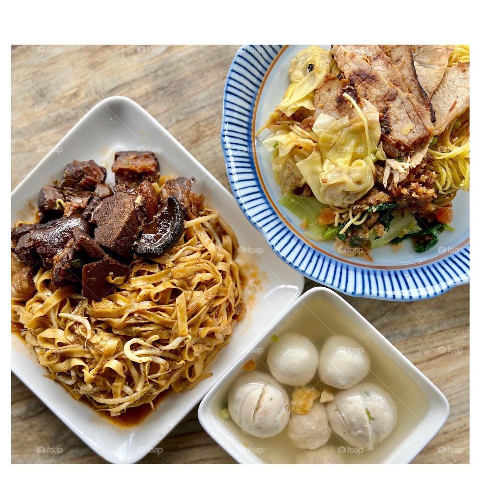 Mushroom pig trotters noodle, Thai wanton mee and teochew fishball and pork ball soup 